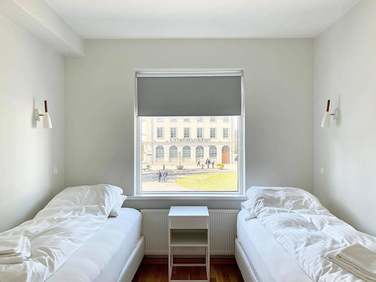 Day Dream Townhall Square Apartments Akureyri Exterior photo